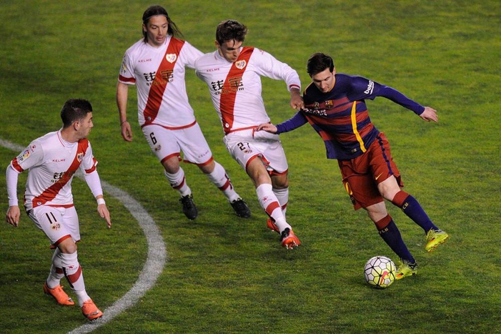 爱游戏app-关于赛地聚焦——国王杯国际比赛日热度飙升，达拉斯独行侠迎来里程碑，悬念犹存，赛程密集仍需轮换的信息